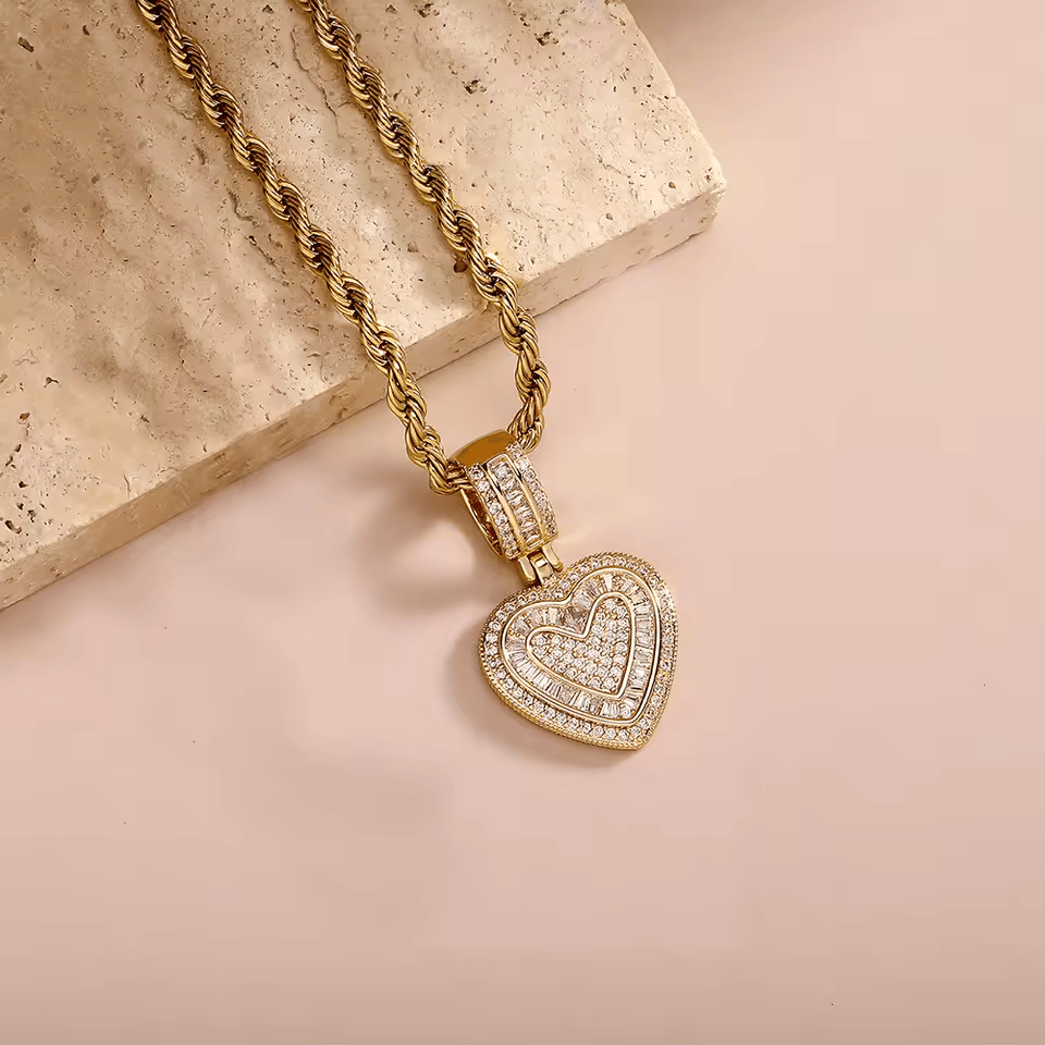 Queen Cuture Necklace