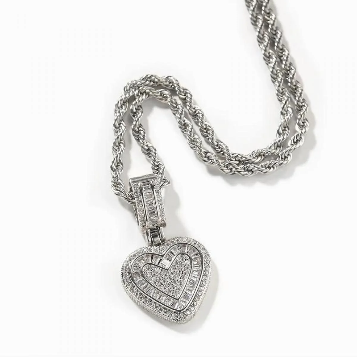 Queen Cuture Necklace